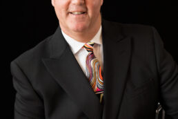 Career Banker Jerry Bazata Joins Vertical IQ