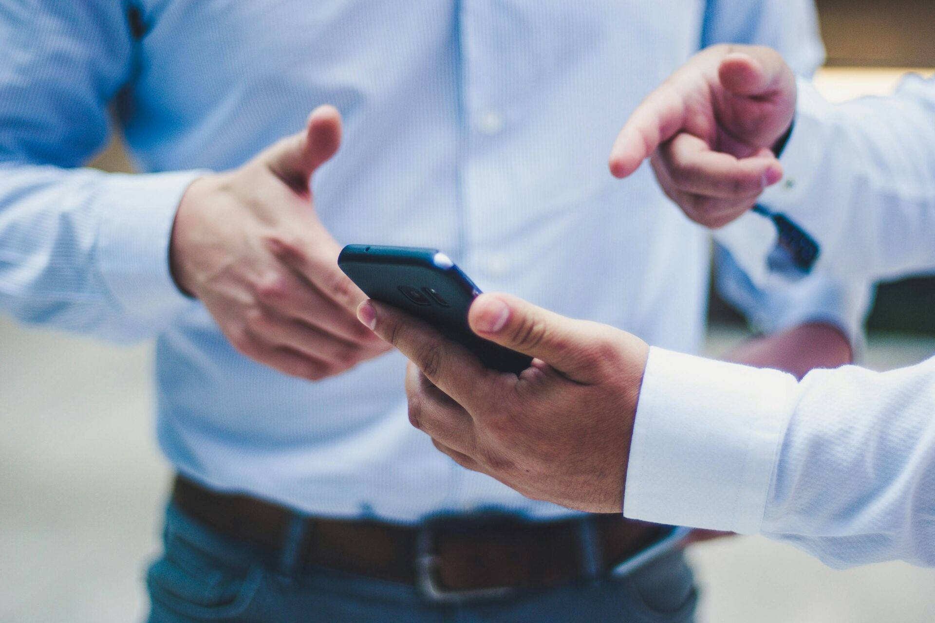 bank communication; banker talking to client